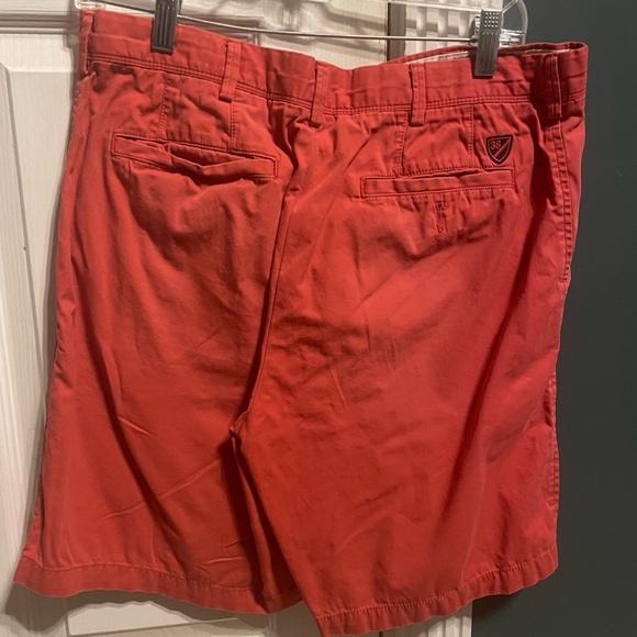 Cremieux salmon pink golf shorts - Picture 2 of 2